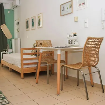 Comfy Hideaway * Καλαμάτα