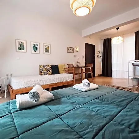 Comfy Hideaway Καλαμάτα